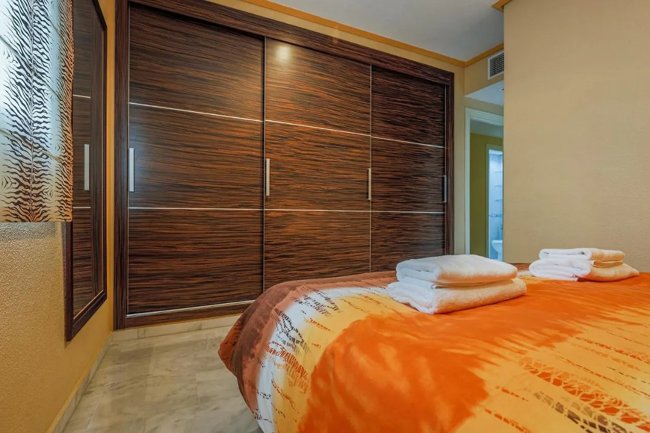 Apartment Sensacional Apt 2 Hab 2 Banos 4 Pax Aljarafe Metro San Juan de Aznalfarache Spanien