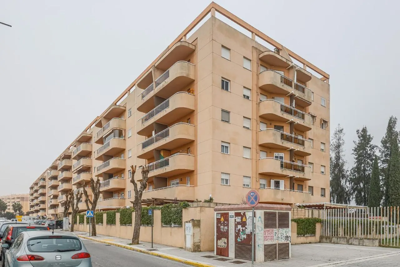 Sensacional Apt 2 Hab 2 Banos 4 Pax Aljarafe Metro San Juan de Aznalfarache Apartment