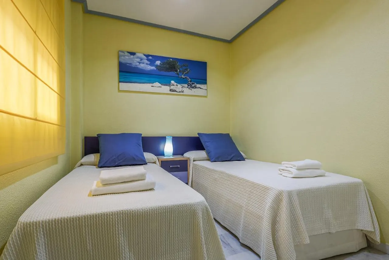 Apartment Sensacional Apt 2 Hab 2 Banos 4 Pax Aljarafe Metro San Juan de Aznalfarache
